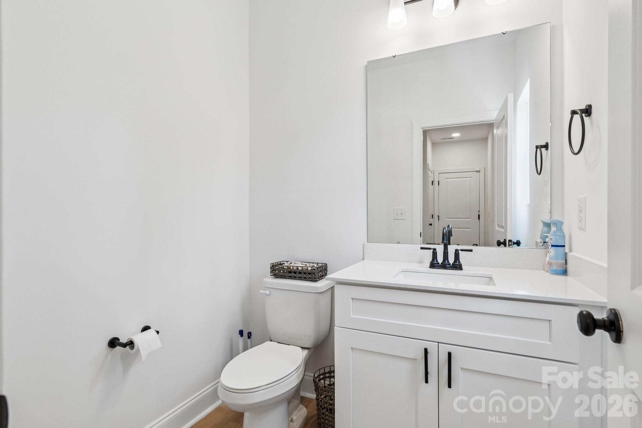3045 Swallowtail Lane Property Photo 14