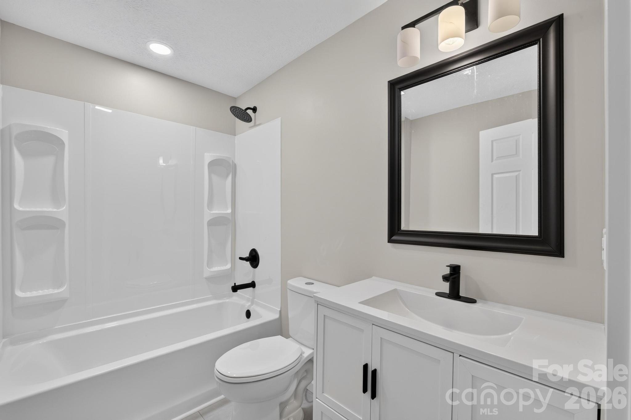 410 Spruce Street Property Photo 10