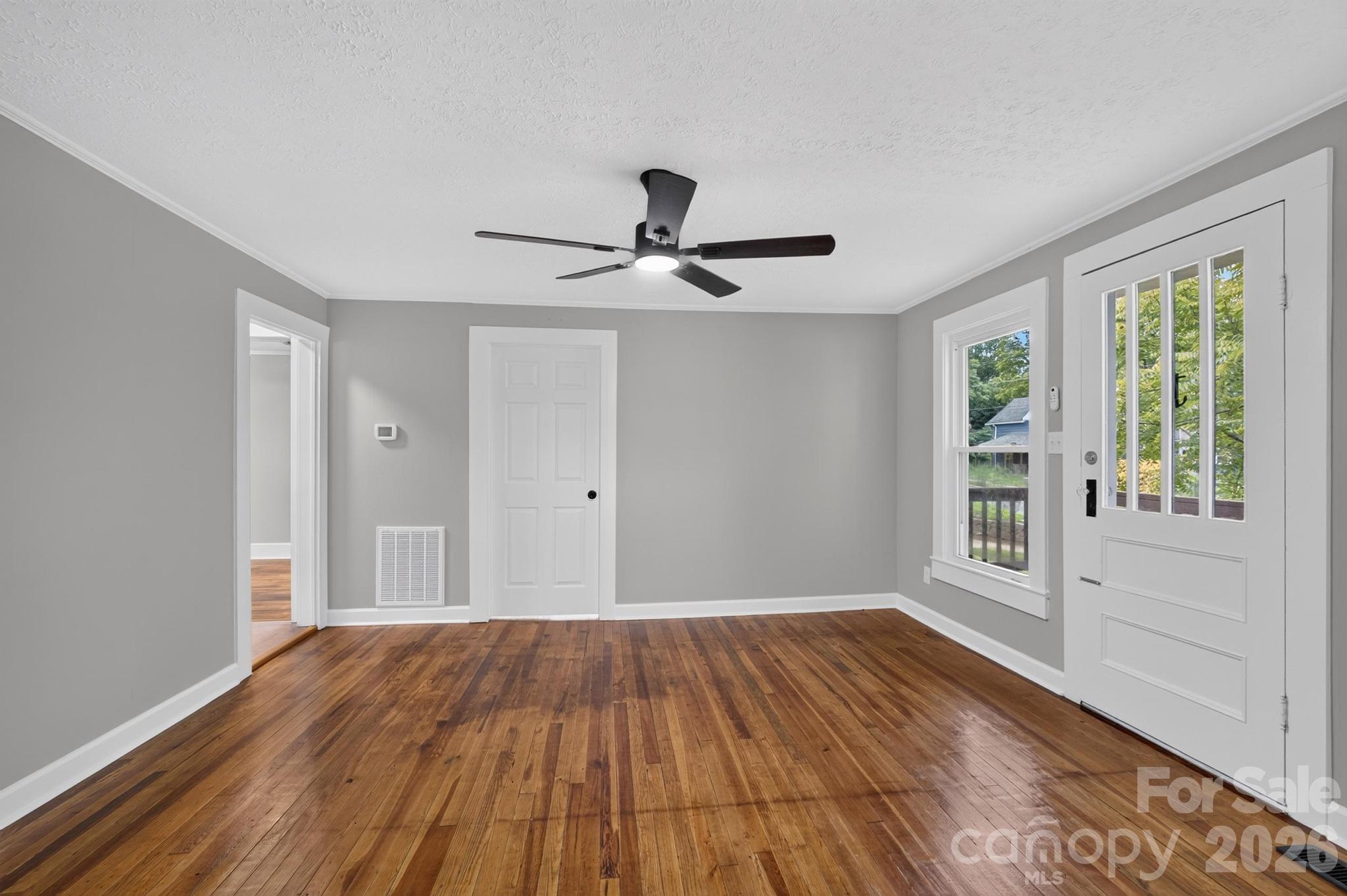 410 Spruce Street Property Photo 14