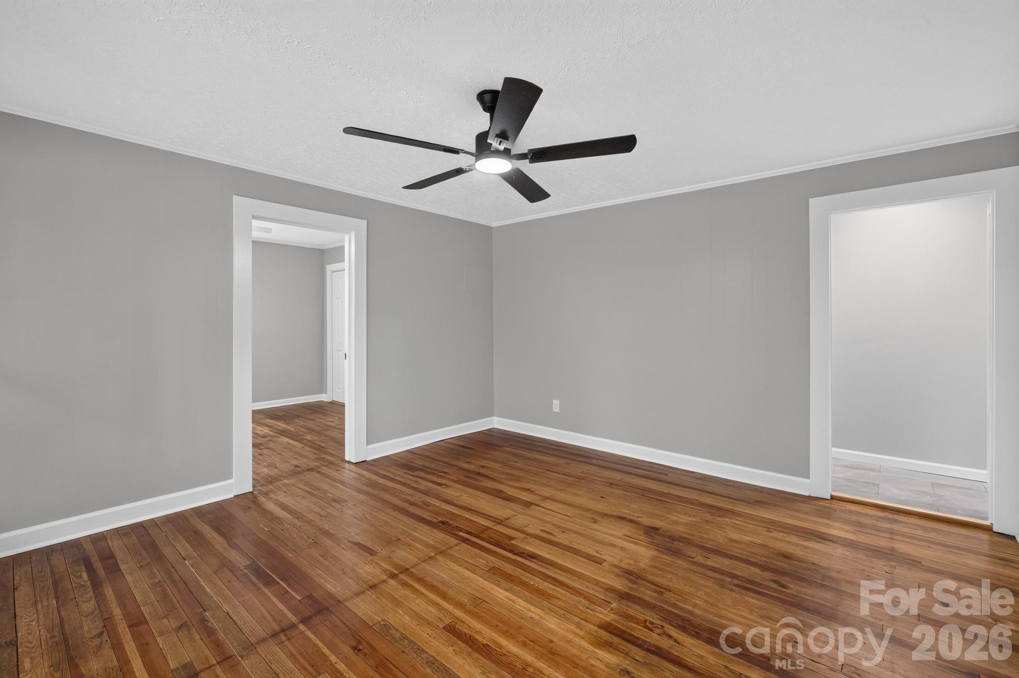 410 Spruce Street Property Photo 16