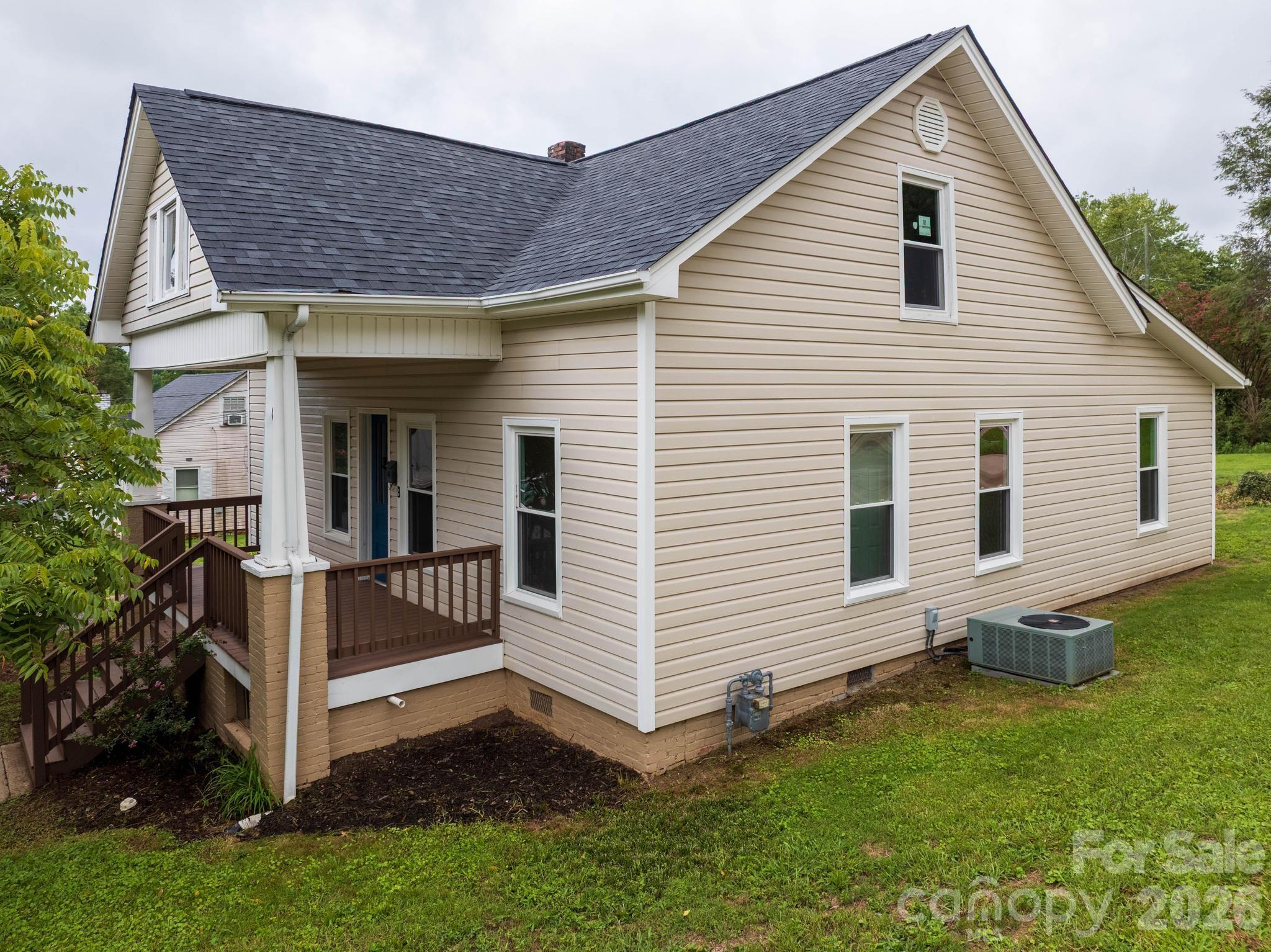 410 Spruce Street Property Photo 19