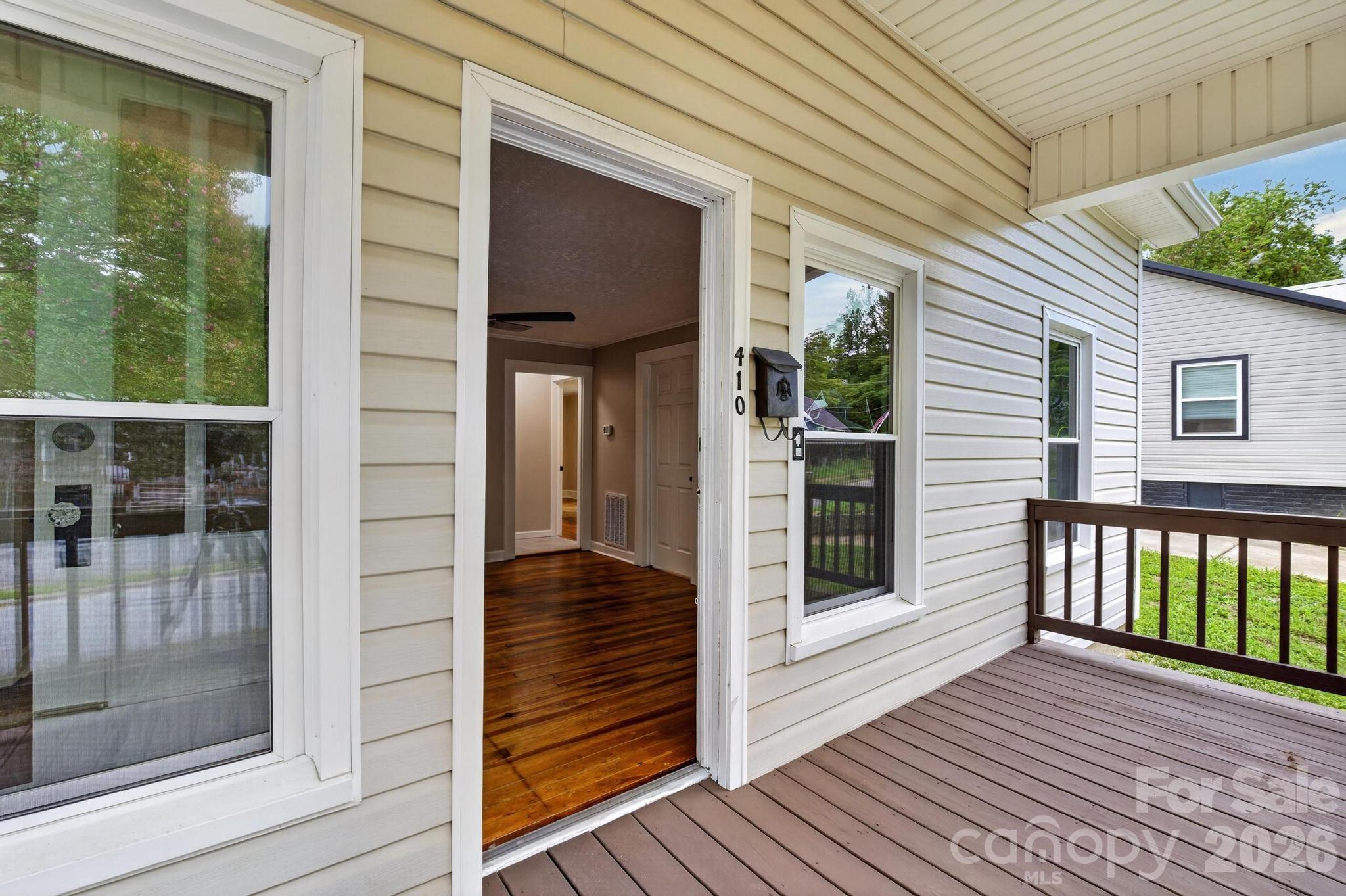 410 Spruce Street Property Photo 20
