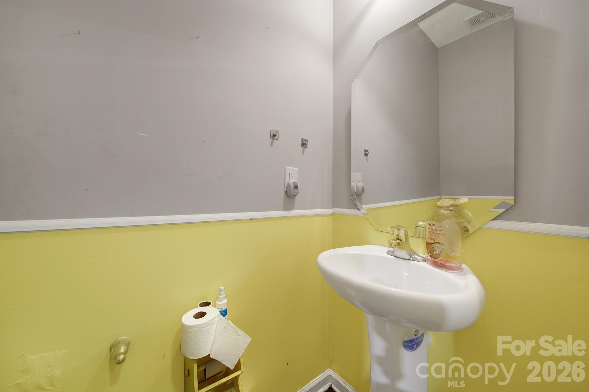 2748 Bramble Ridge Court Property Photo 12