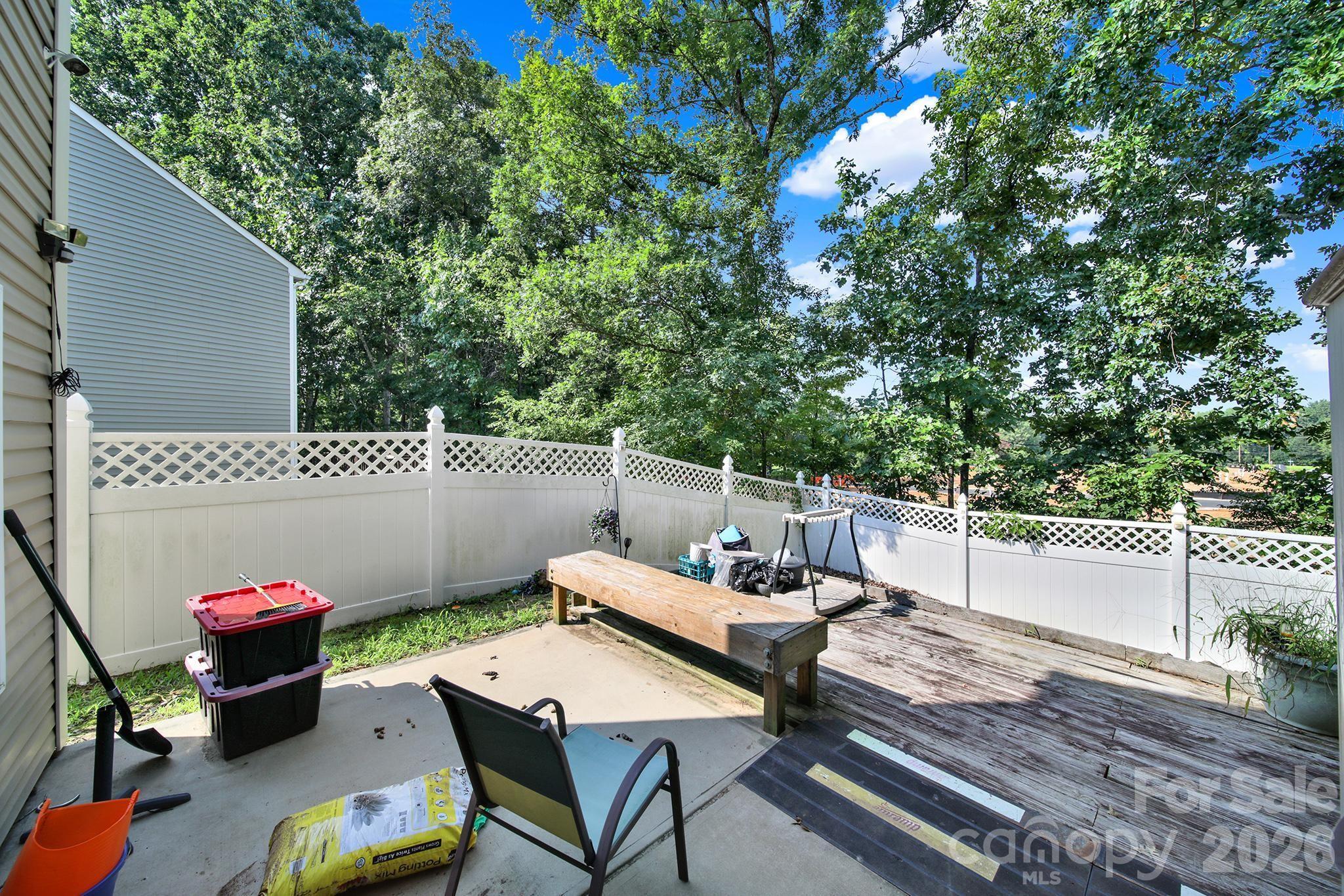2748 Bramble Ridge Court Property Photo 16