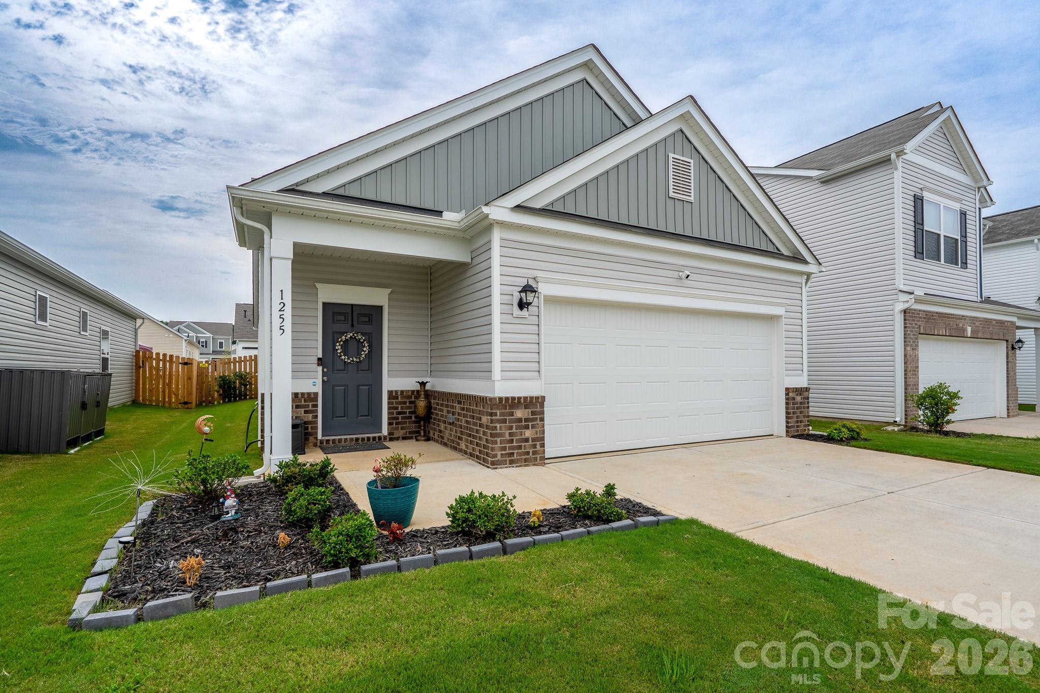 1255 Langston Lane Property Photo 1