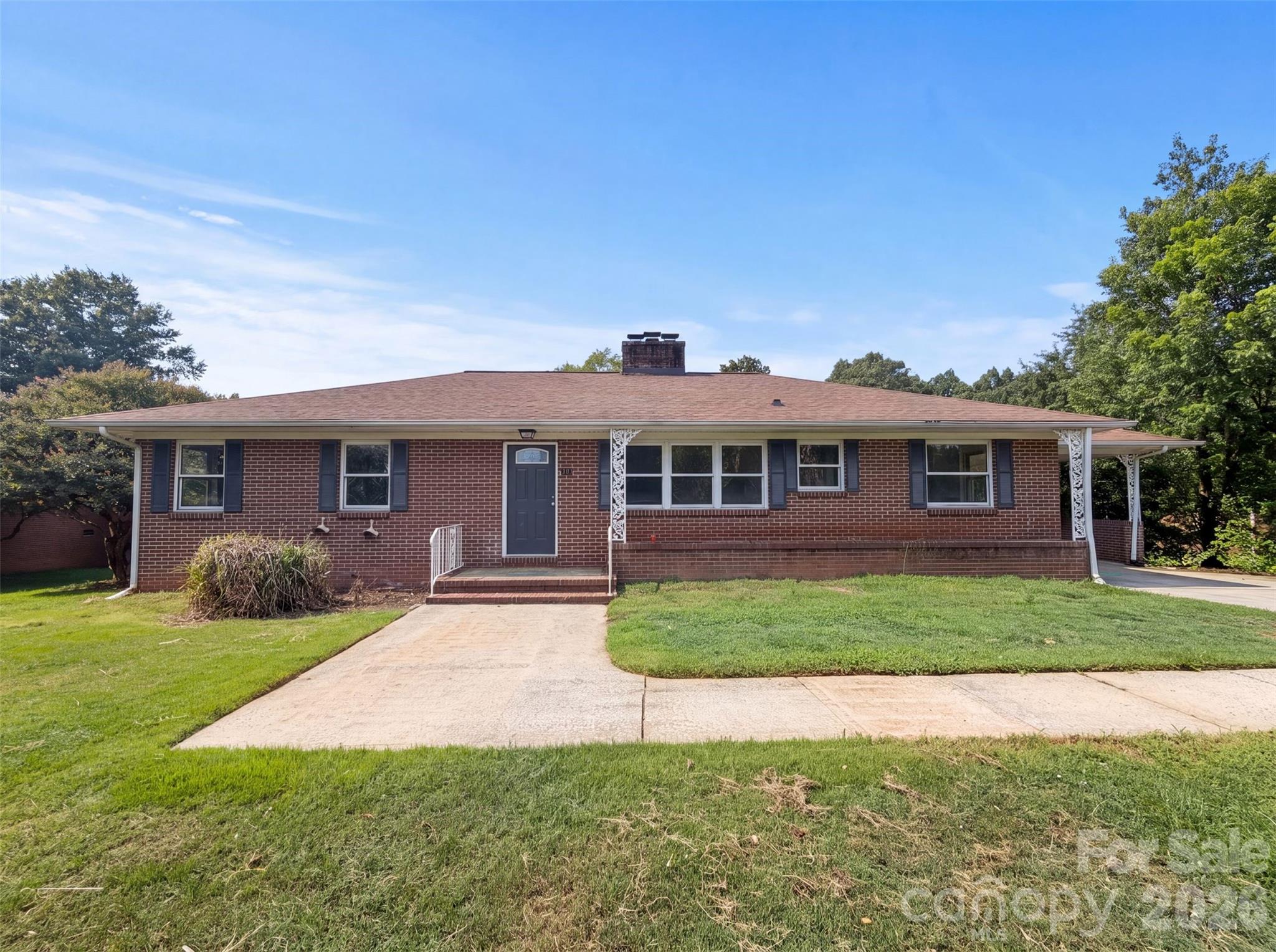 411 Roy Eaker Road Property Photo 1