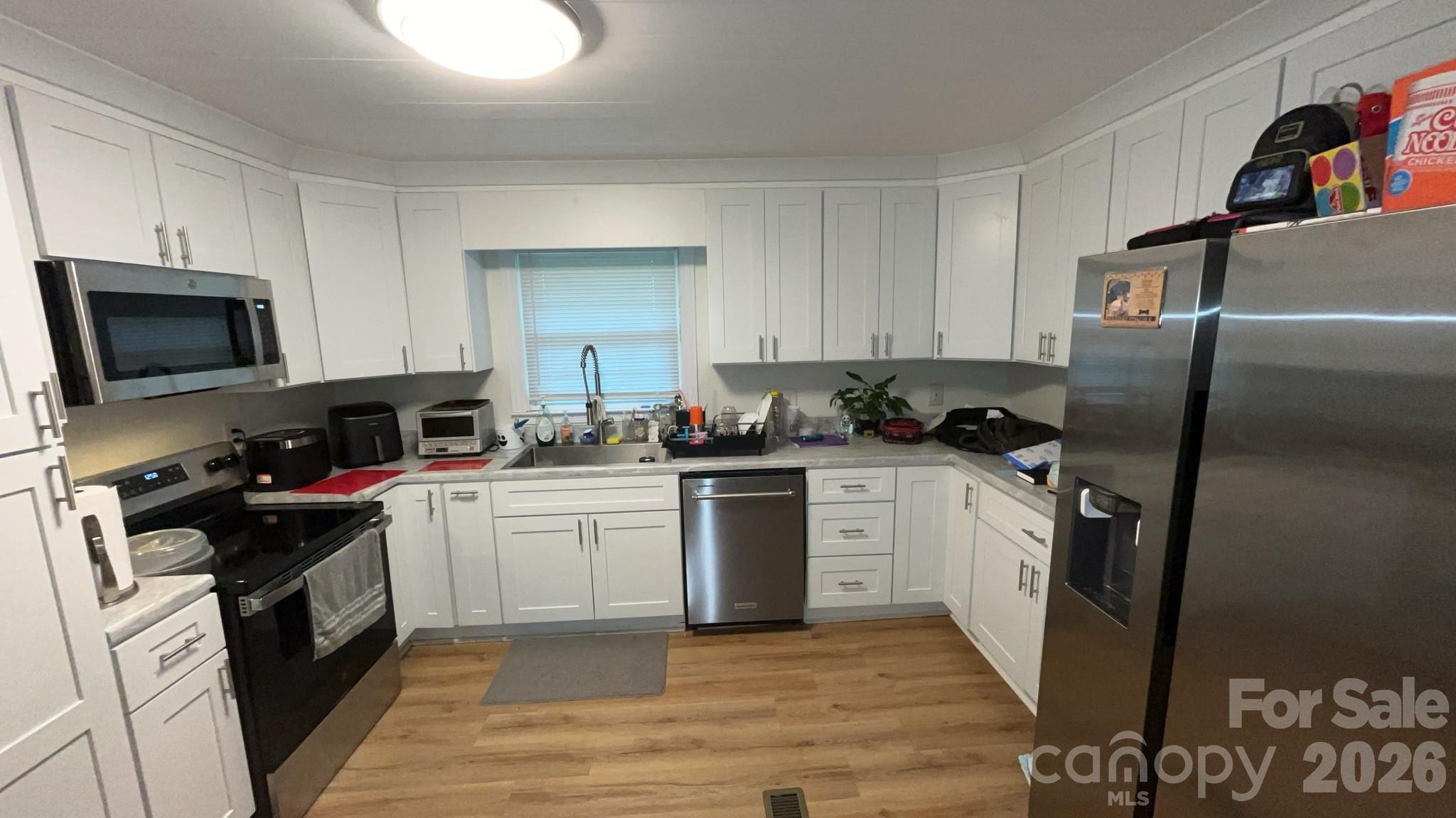 1429 Edgewood Road Property Photo 8