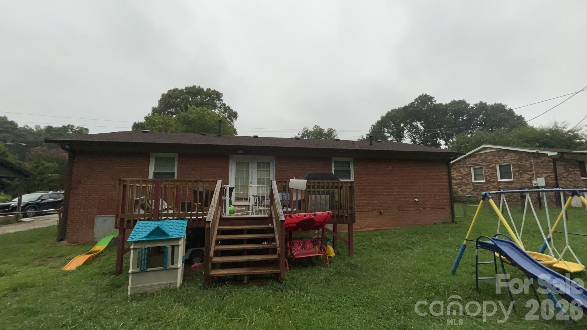 1429 Edgewood Road Property Photo 18