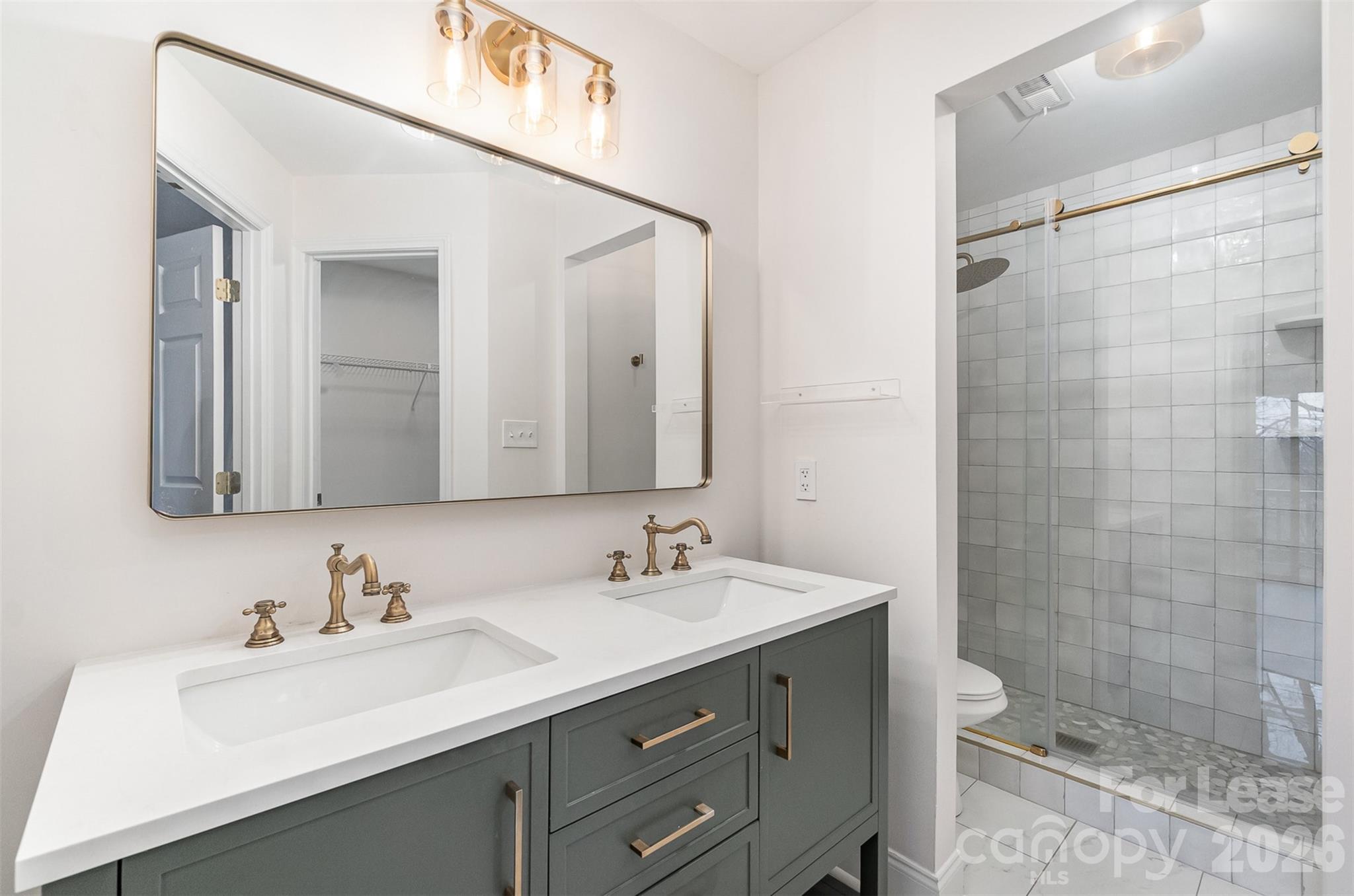 2512 Cranbrook Lane Property Photo 11