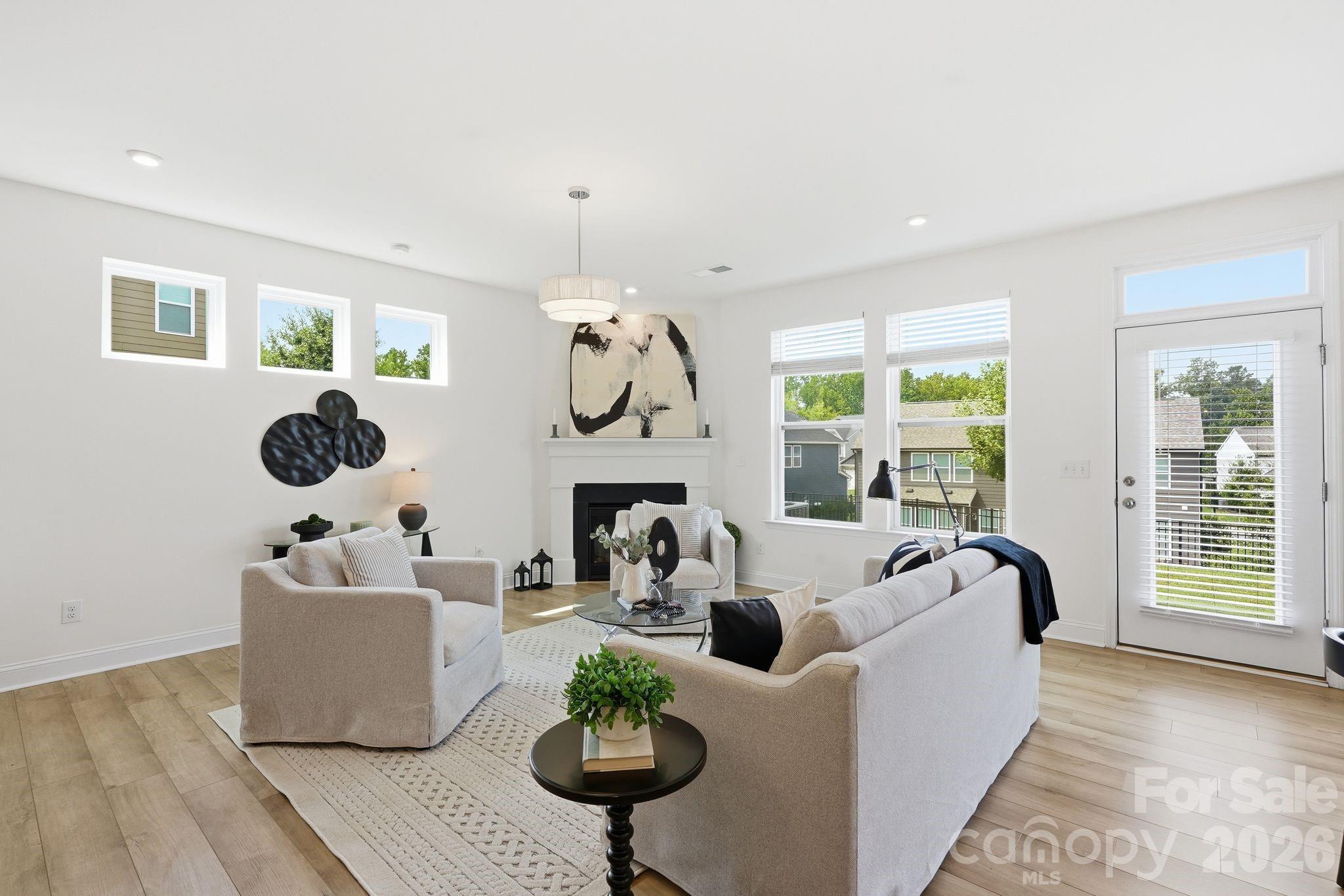 3015 Patchwork Court Property Photo 4