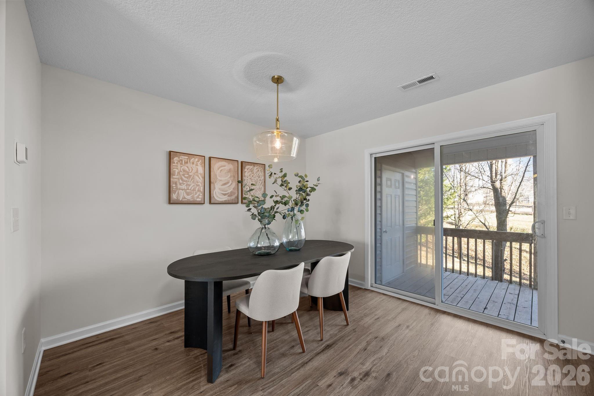 2 Meadow Glen Drive Property Photo 9