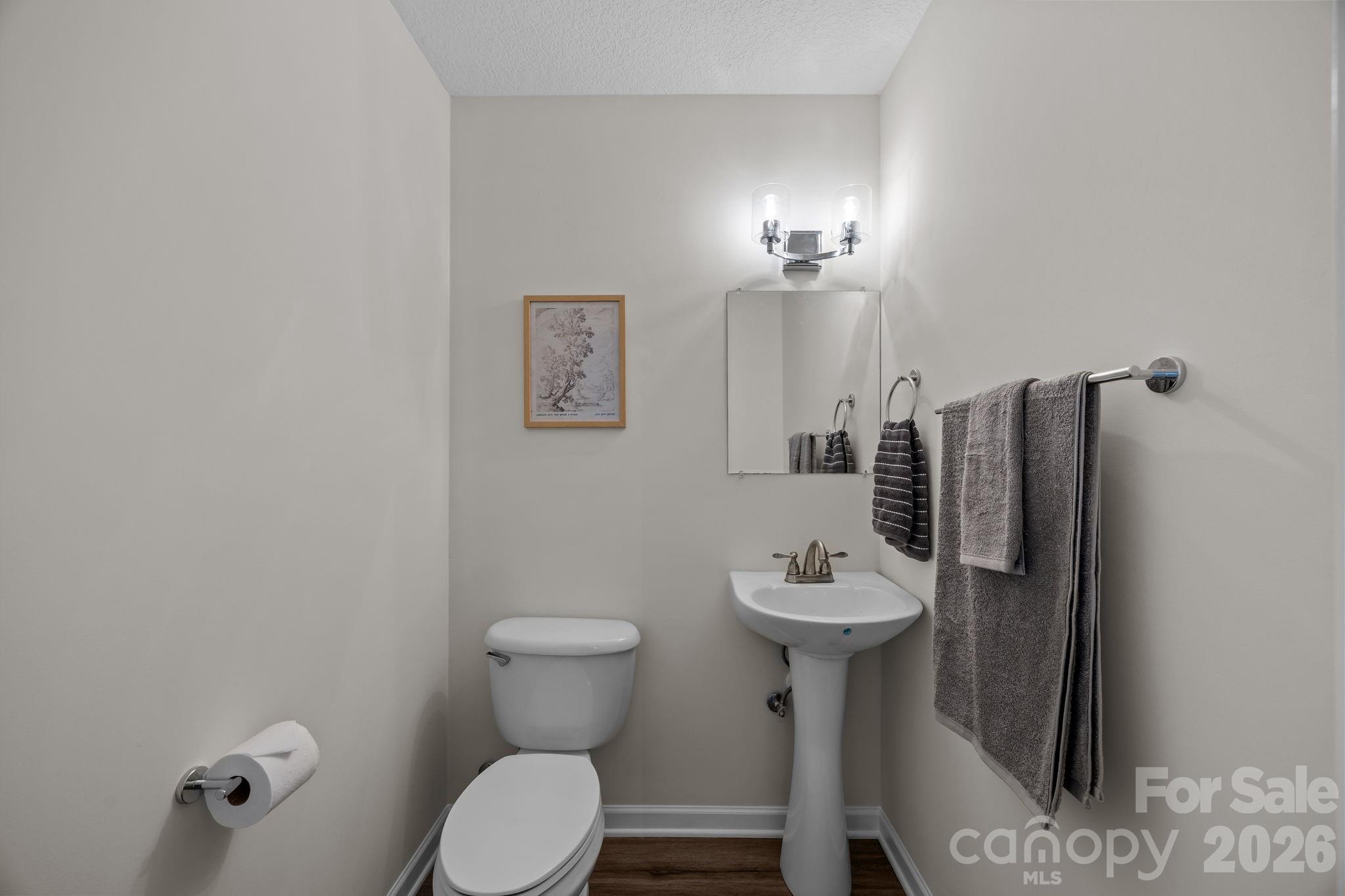 2 Meadow Glen Drive Property Photo 10