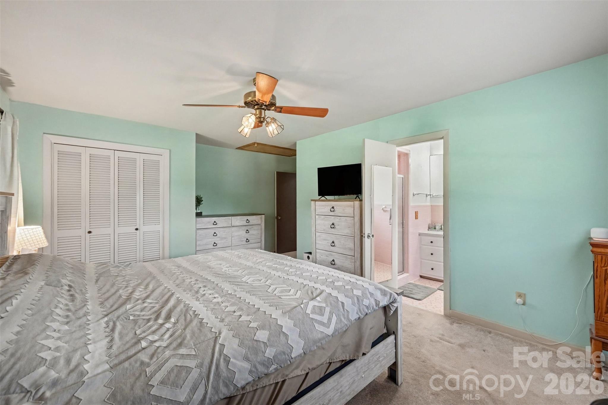 184 Hawkins Holler Drive Property Photo 16