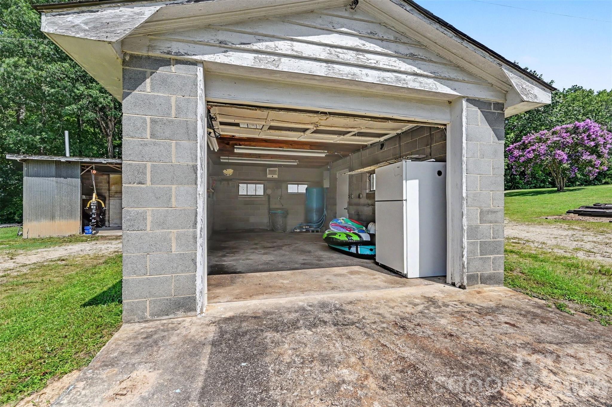 184 Hawkins Holler Drive Property Photo 40