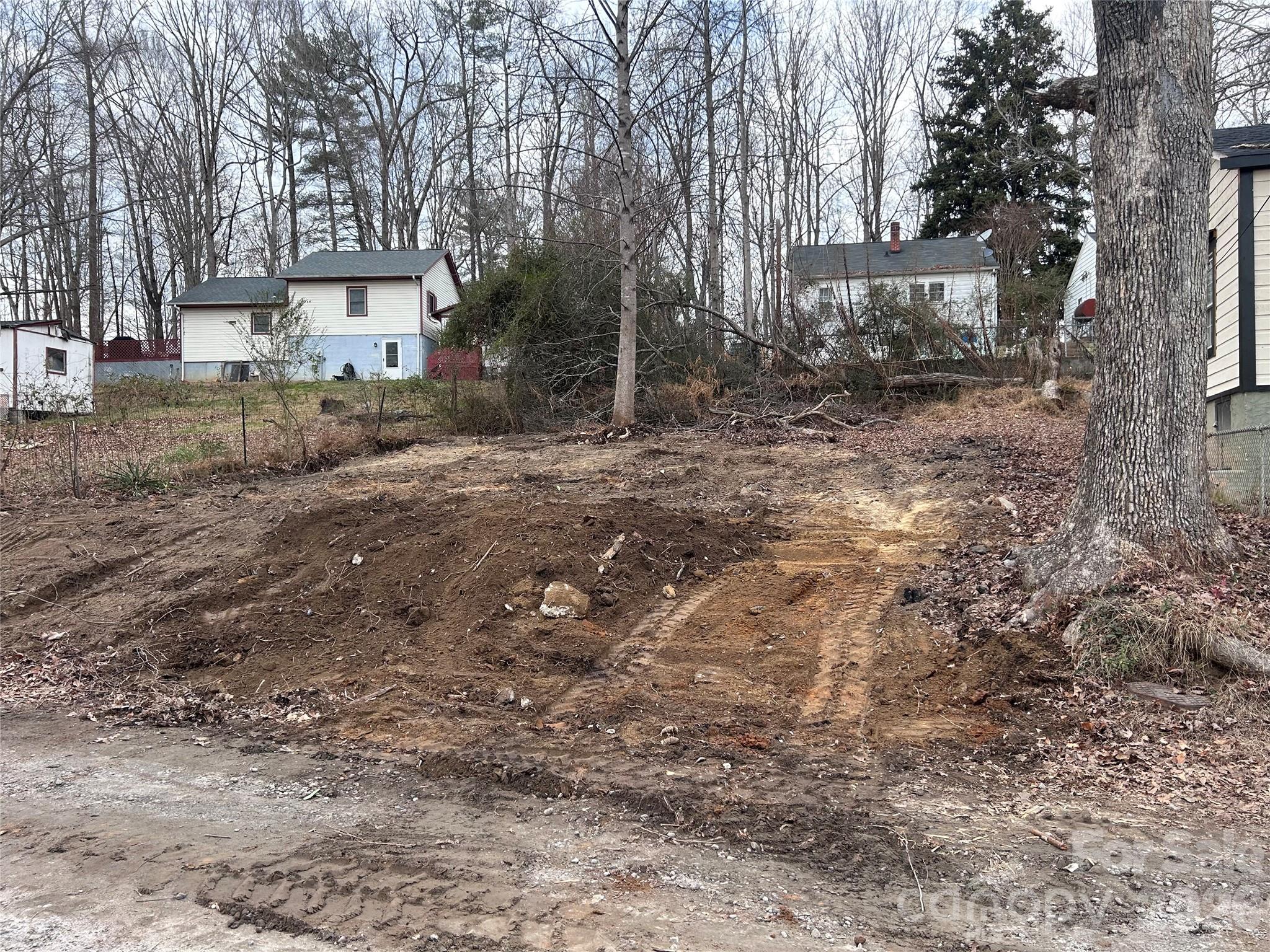 1618 Hayes Place Property Photo 2