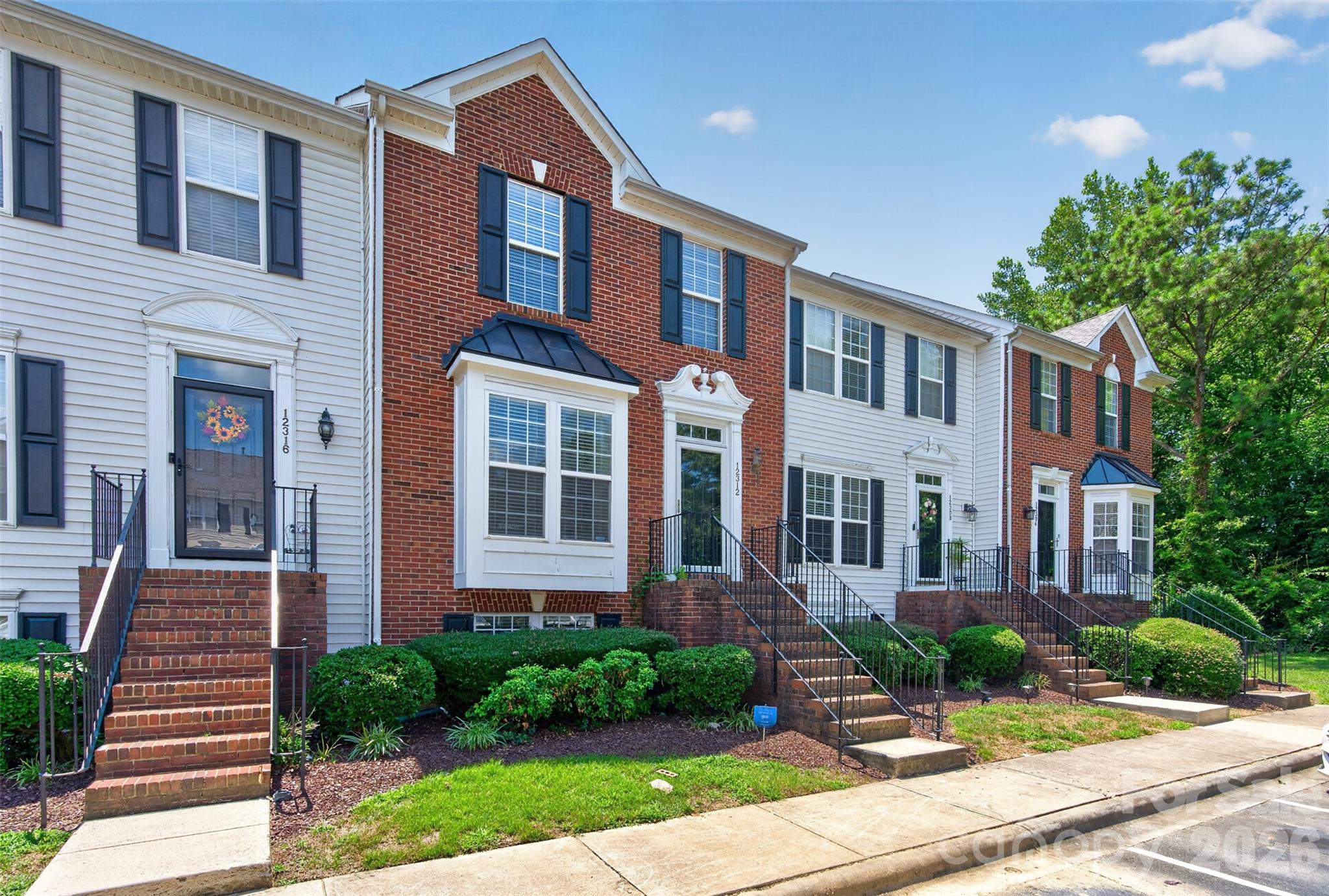 12312 Verdant Court Property Photo 1