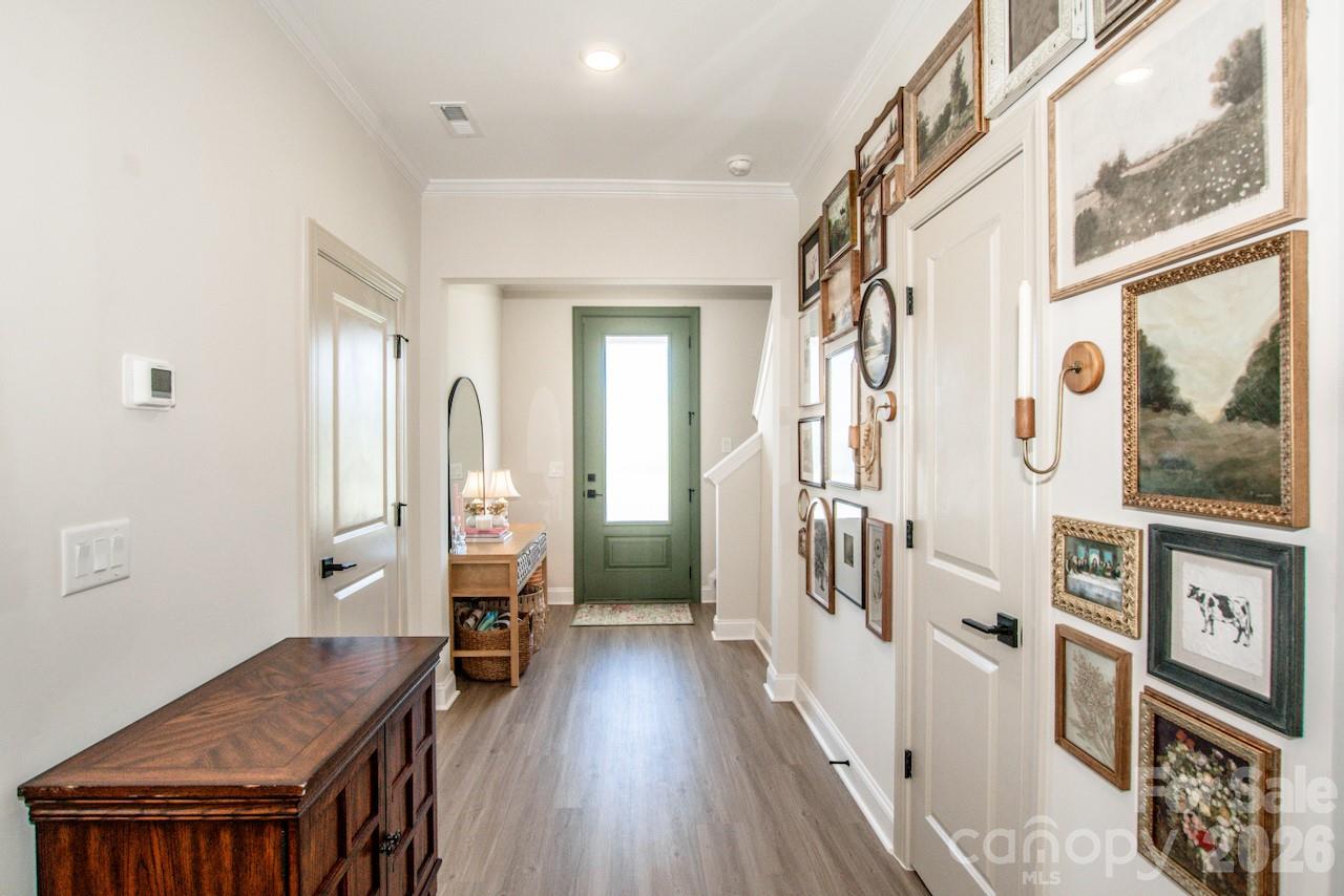 119 Brixham Loop Property Photo 5