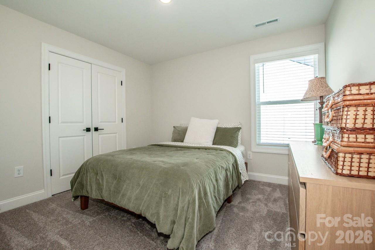 119 Brixham Loop Property Photo 32