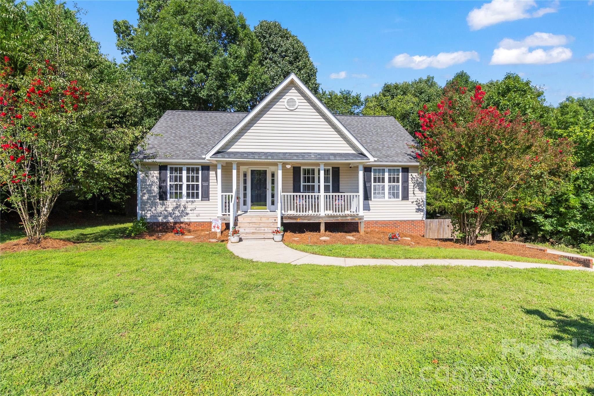 200 Autumn Woods Boulevard Property Photo 1
