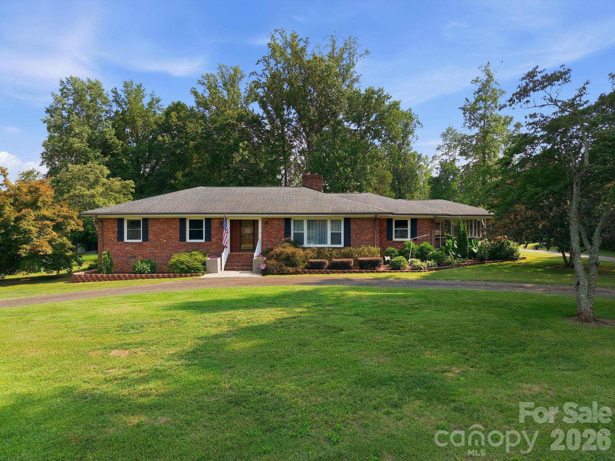 1285 Patterson Street Property Photo 1