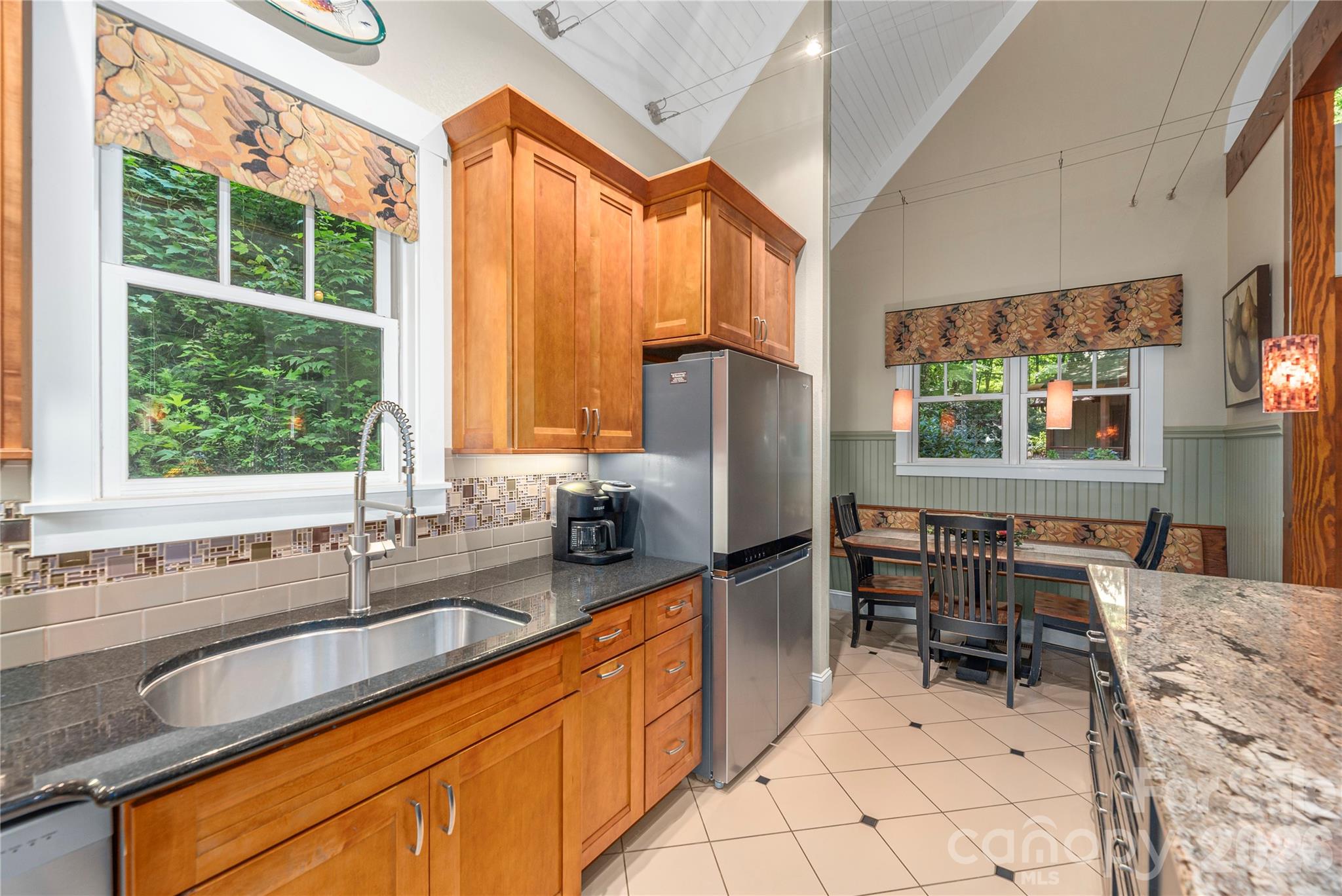 35 Flint Ridge Road Property Photo 16
