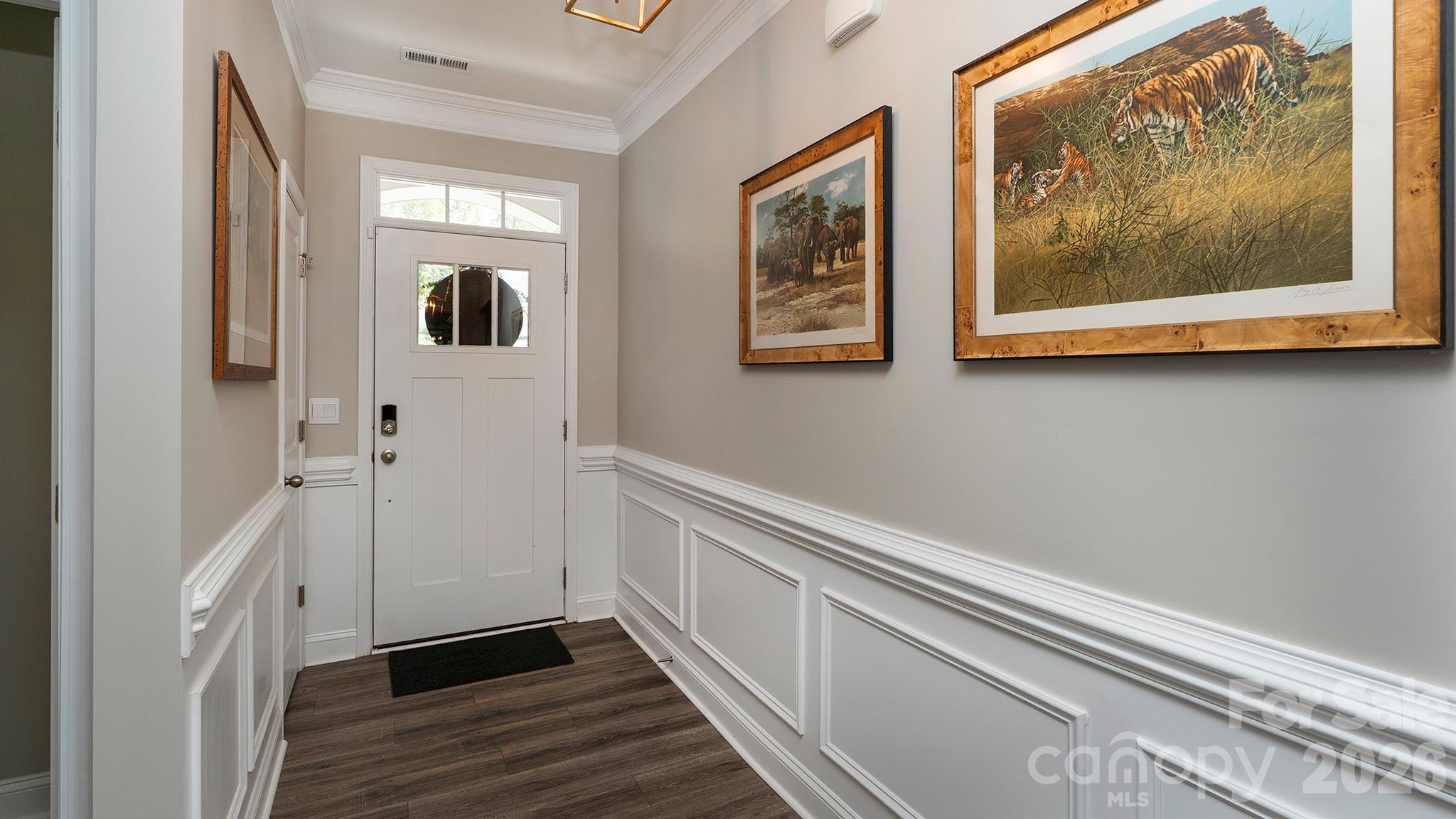 624 Latrobe Drive Property Photo 3