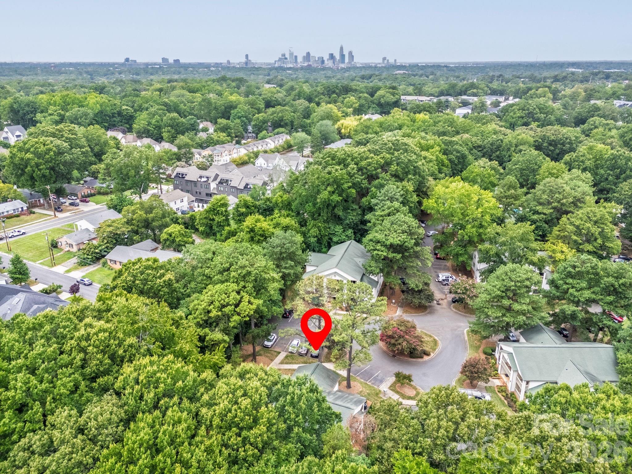 1051 Churchill Downs Court E Property Photo 27