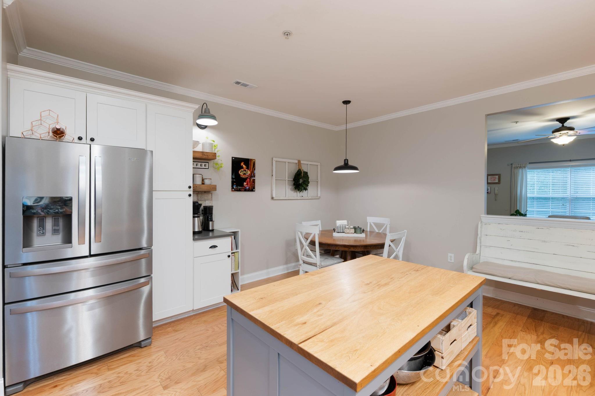 21622 Aftonshire Drive Property Photo 6