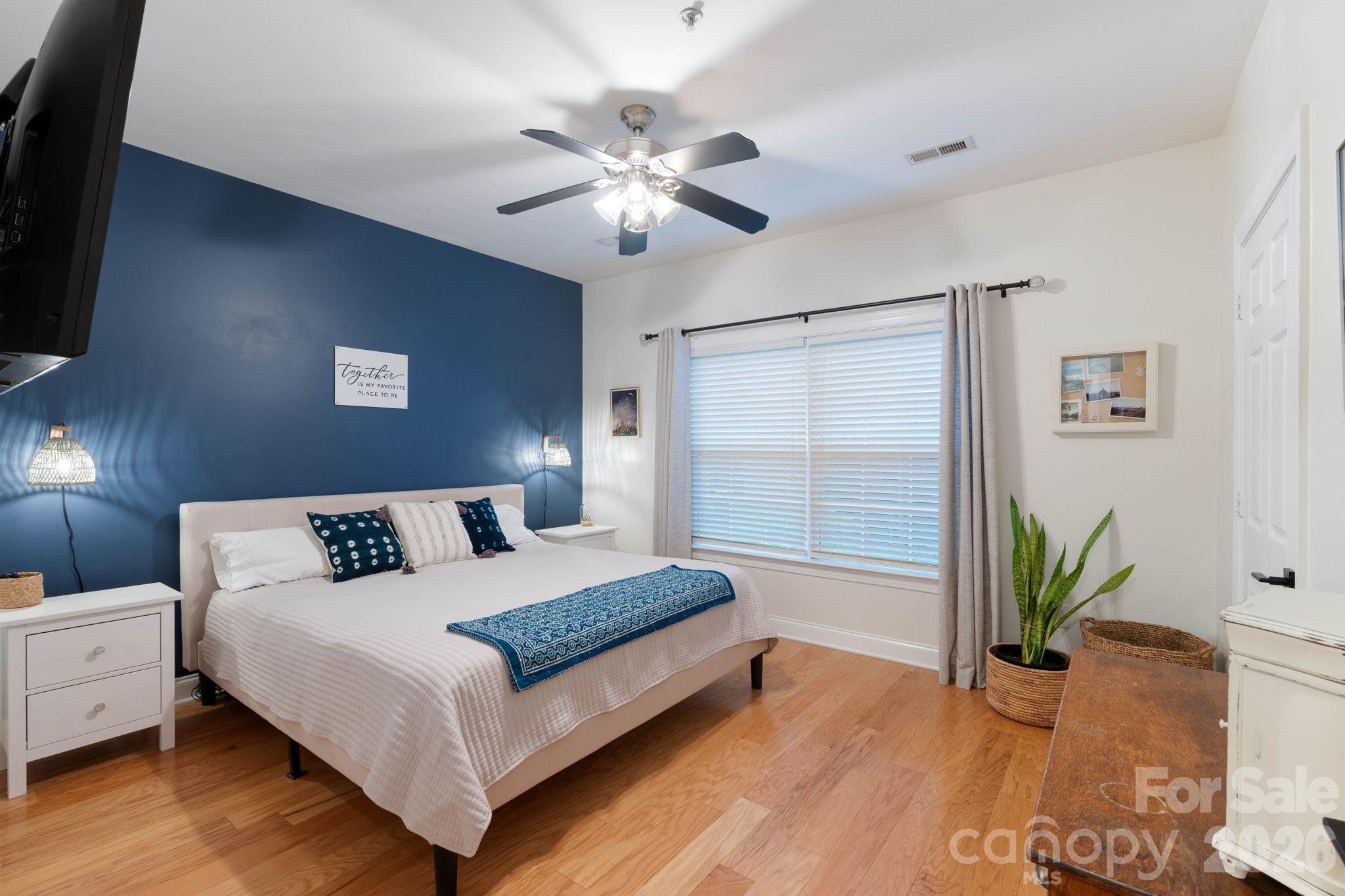 21622 Aftonshire Drive Property Photo 15