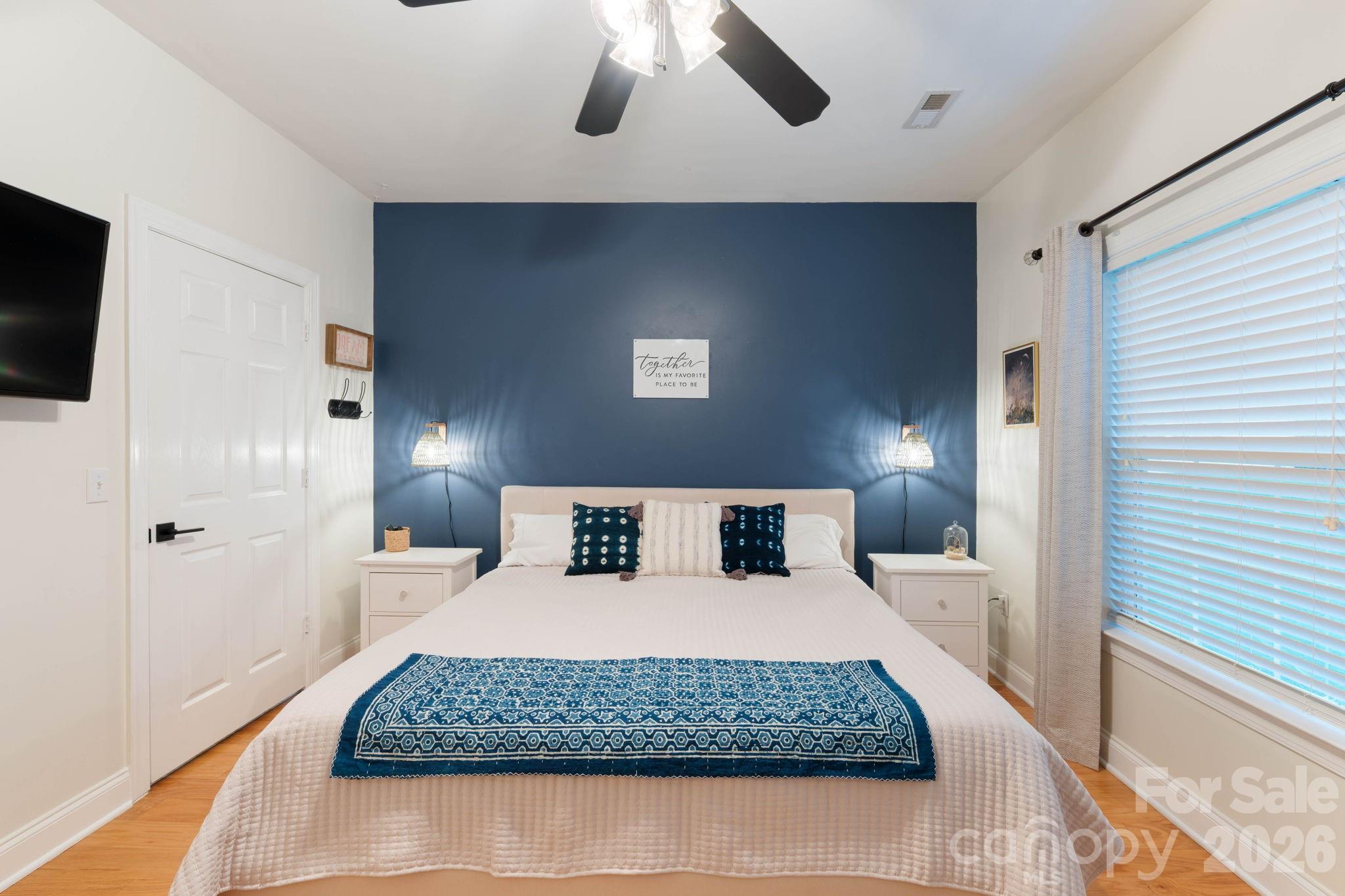 21622 Aftonshire Drive Property Photo 16