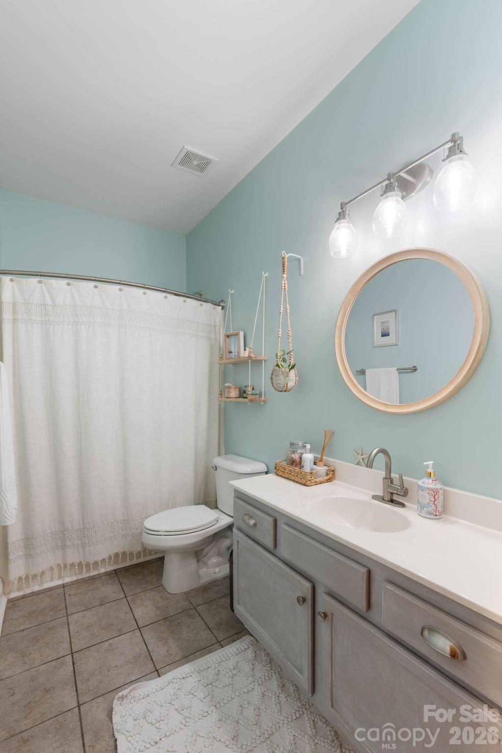 21622 Aftonshire Drive Property Photo 22