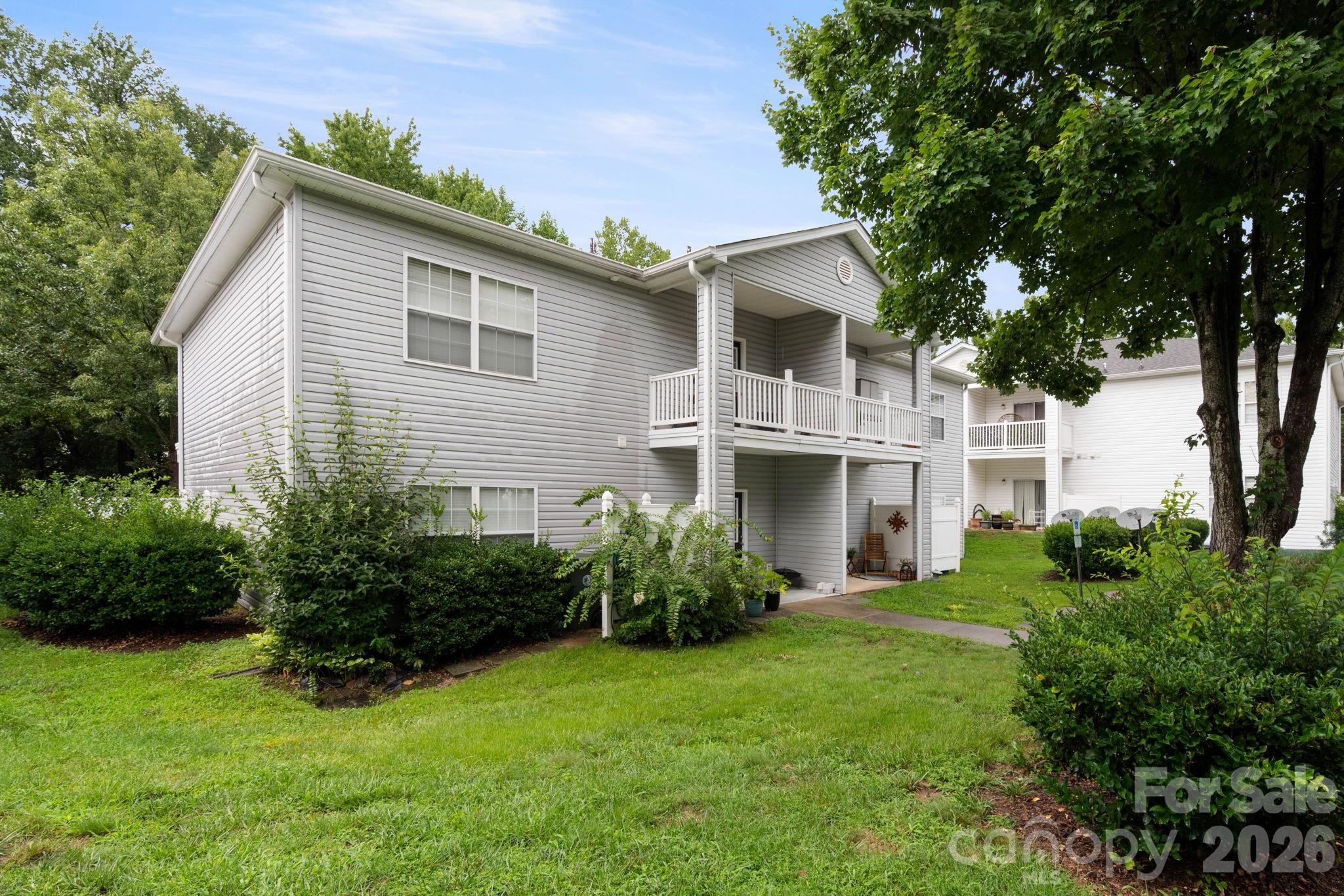 21622 Aftonshire Drive Property Photo 32