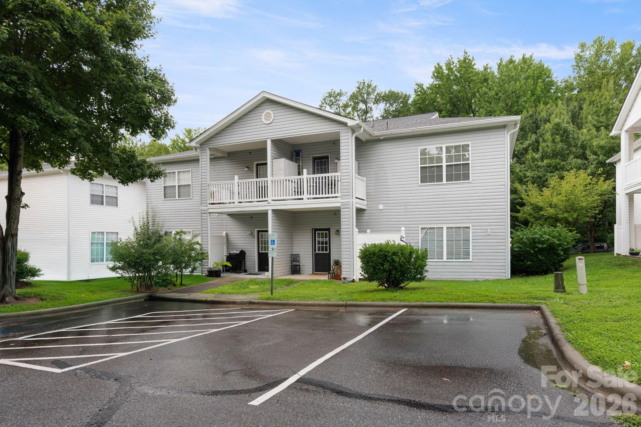 21622 Aftonshire Drive Property Photo 33
