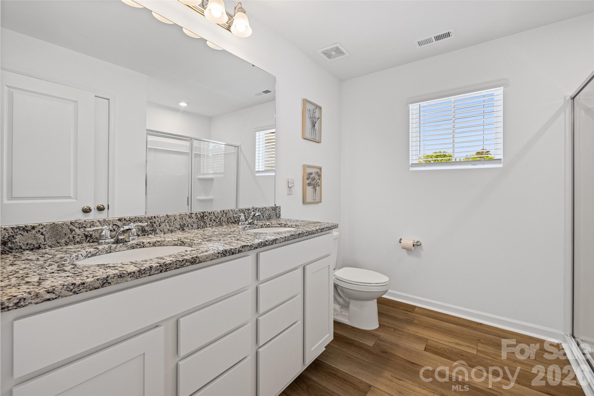 11012 Wickenden Way Property Photo 8