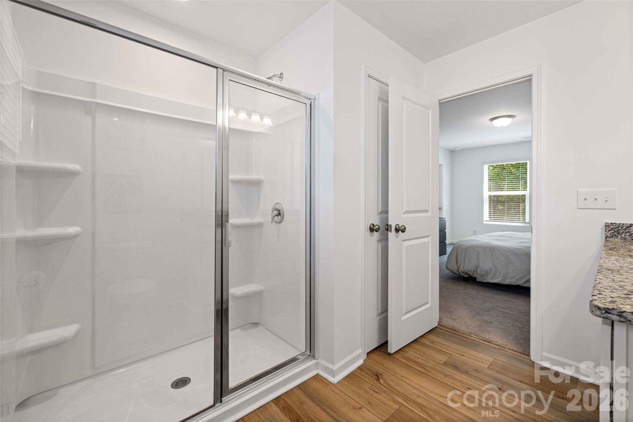 11012 Wickenden Way Property Photo 9