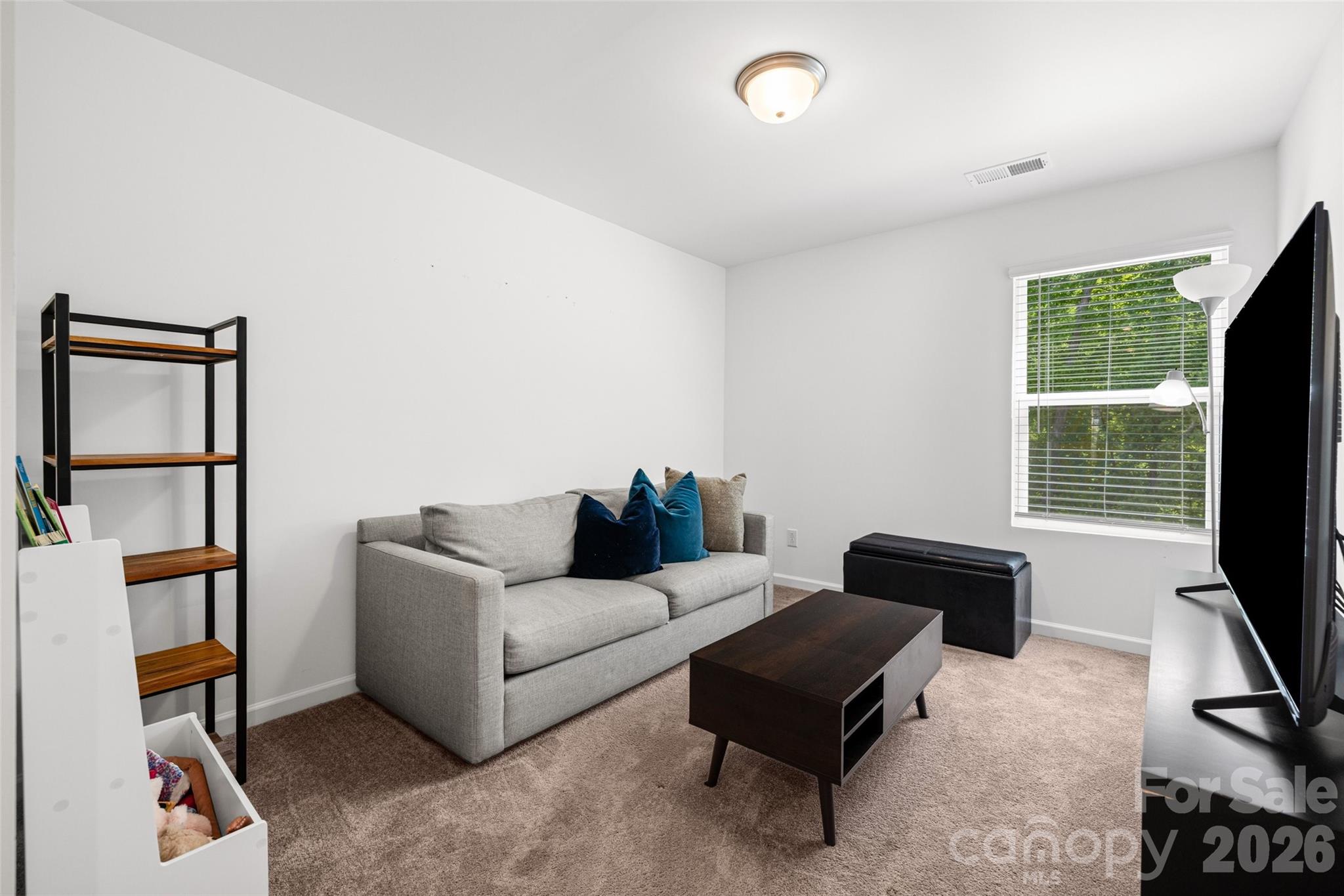 11012 Wickenden Way Property Photo 13