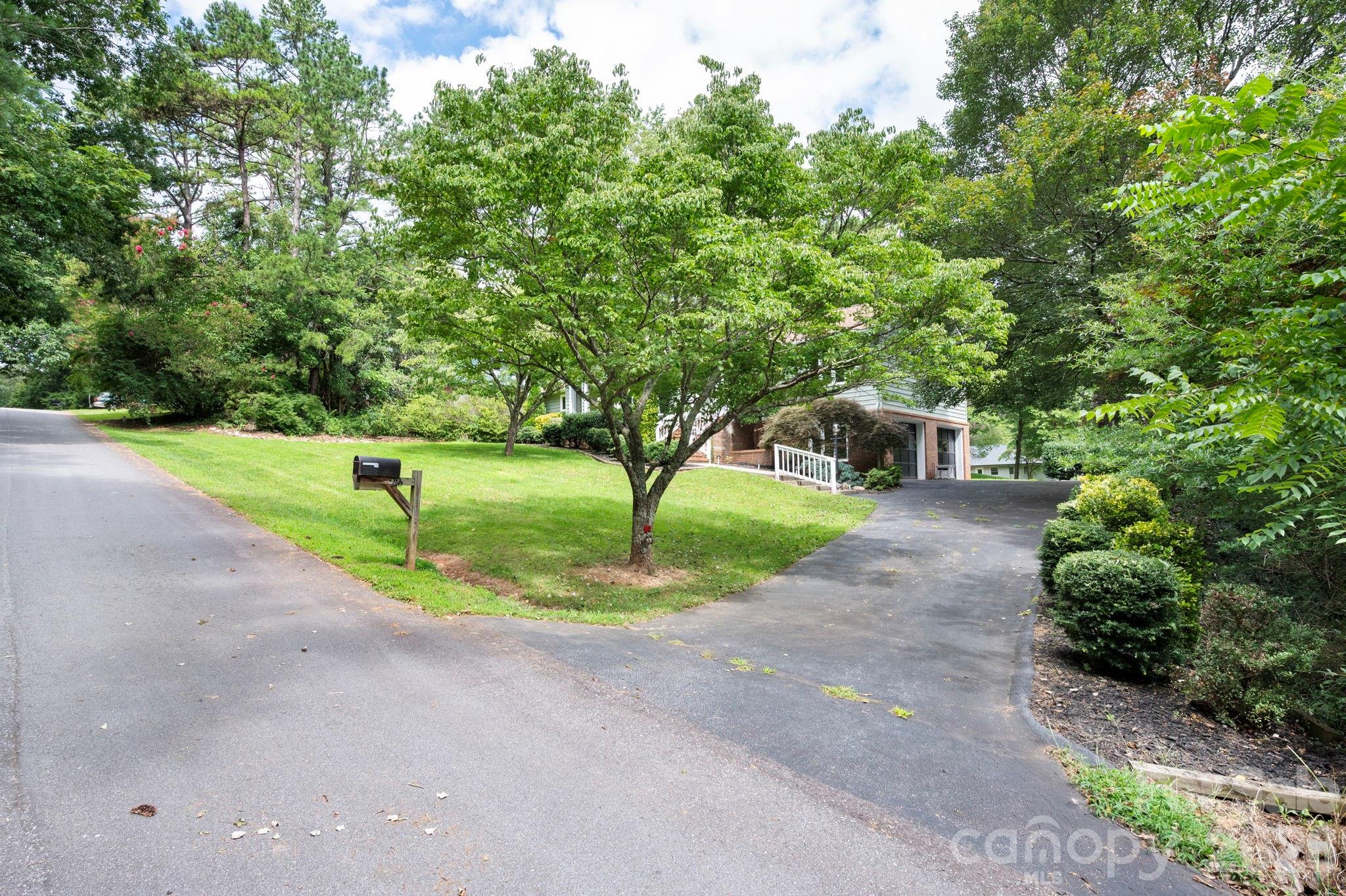 23 S Oaks Circle Property Photo 27