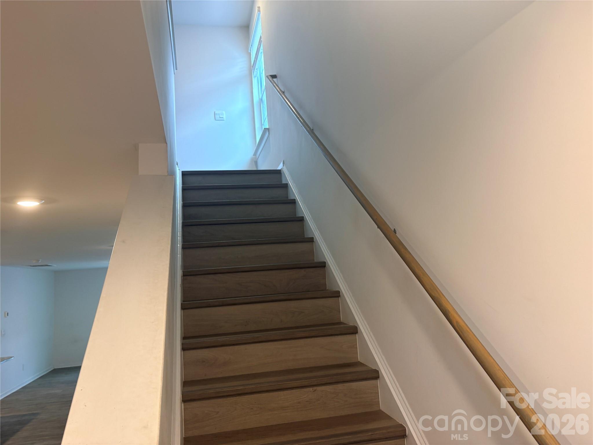 5027 Fandango Road Property Photo 11