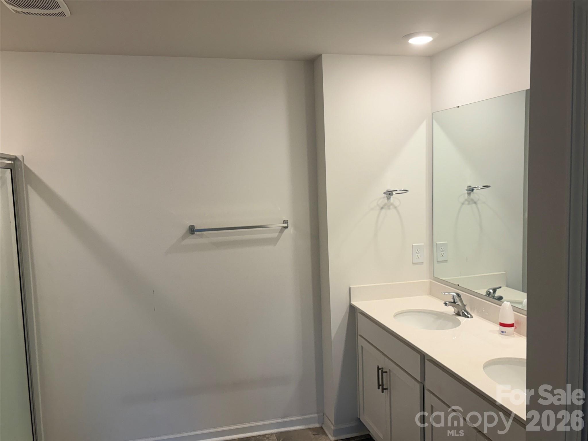 5027 Fandango Road Property Photo 14