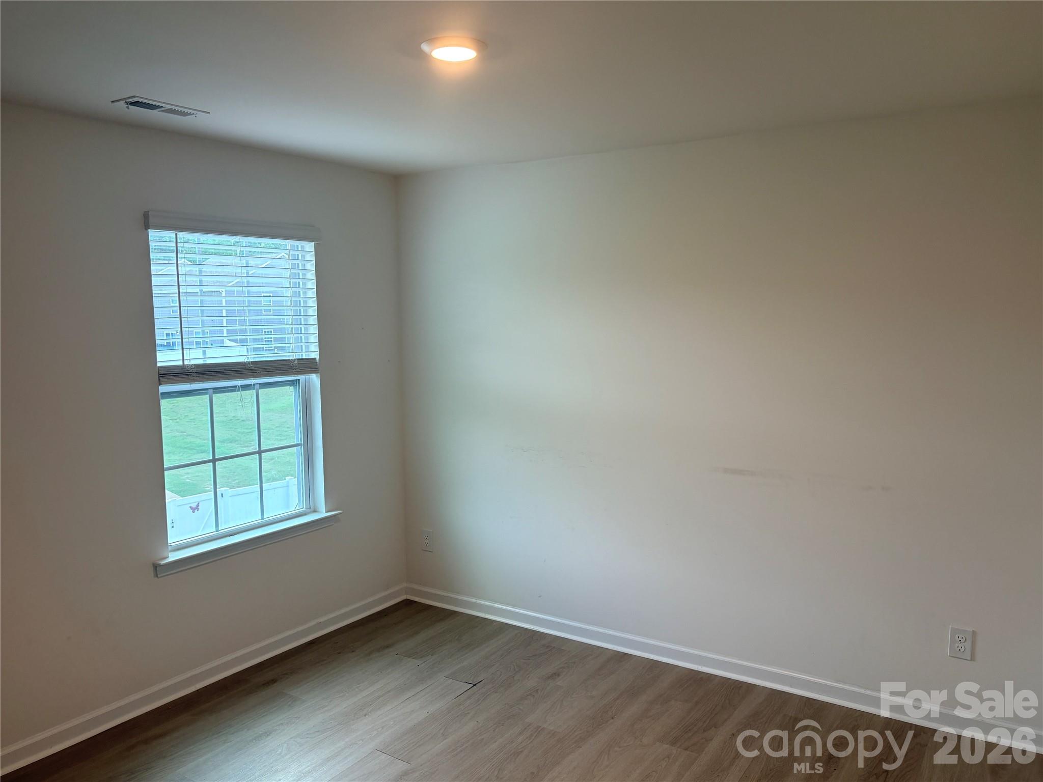 5027 Fandango Road Property Photo 16