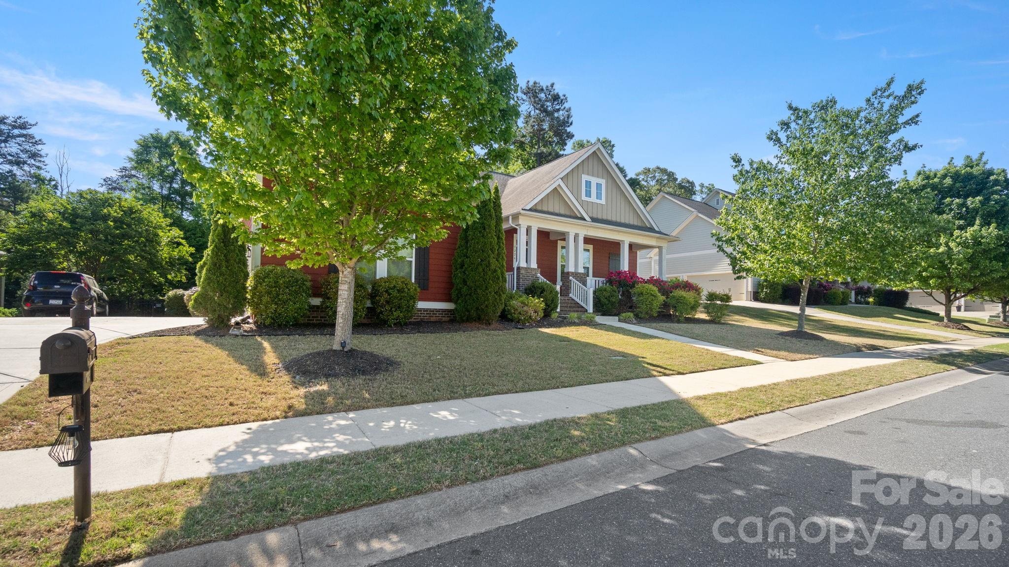1226 Kings Bottom Drive Property Photo 4