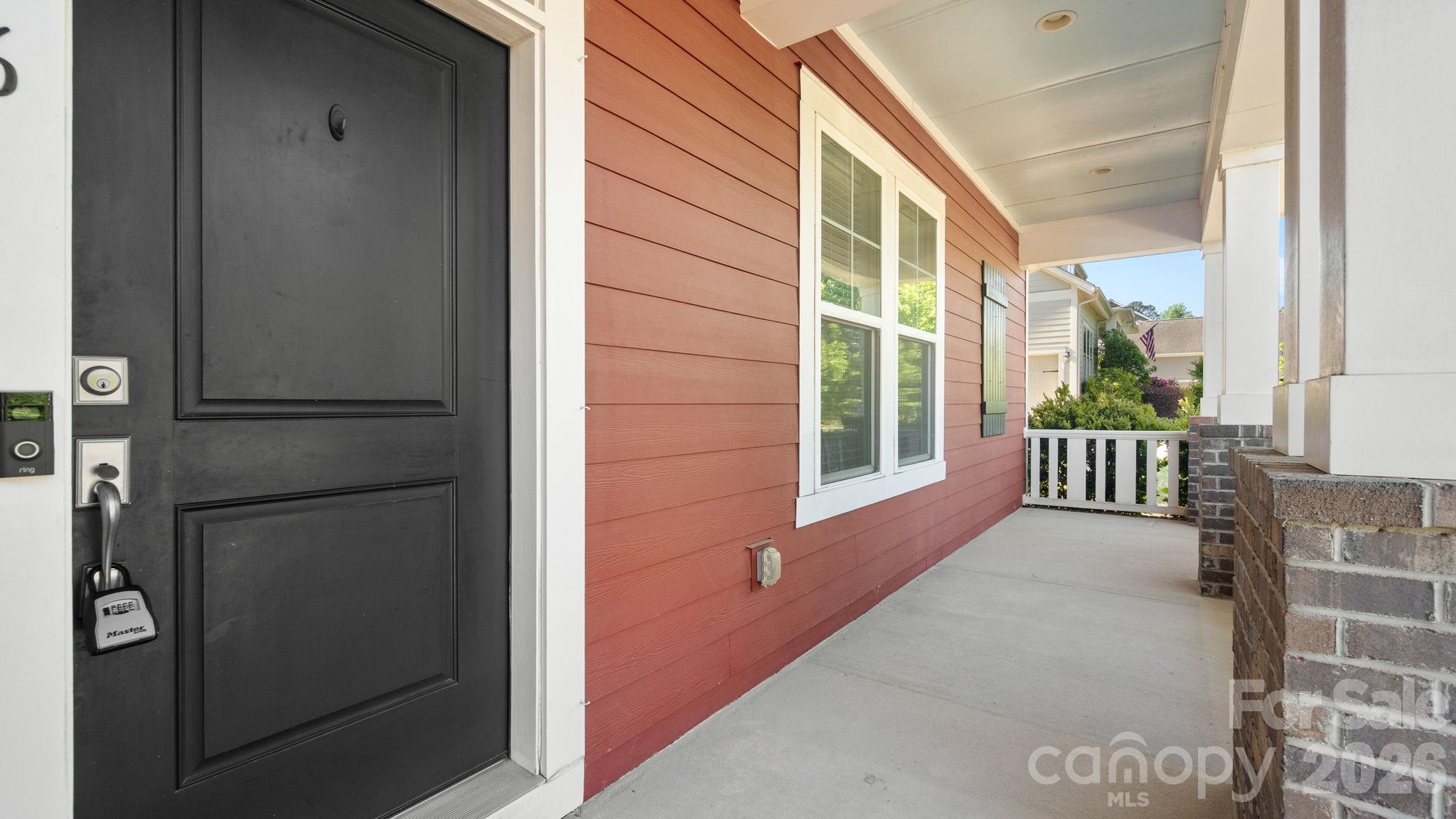 1226 Kings Bottom Drive Property Photo 7