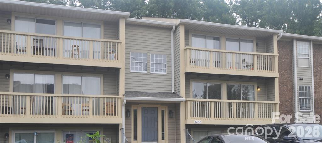 1630 Arlyn Circle K Property Photo 1