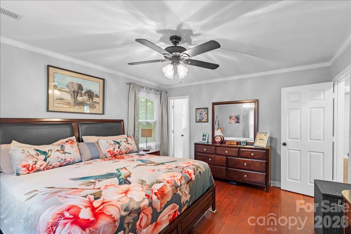 9614 Lone Oak Court Property Photo 16