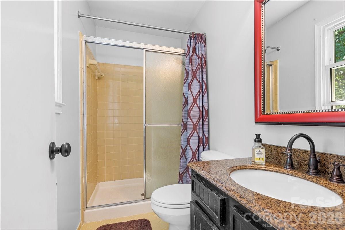 9614 Lone Oak Court Property Photo 18