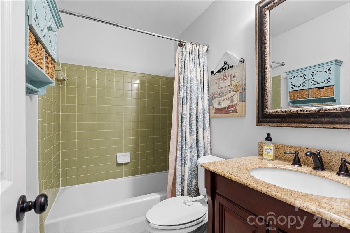 9614 Lone Oak Court Property Photo 22