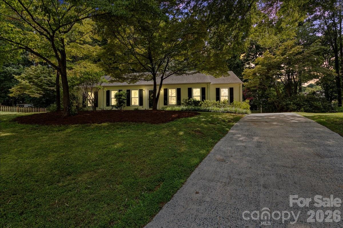 9614 Lone Oak Court Property Photo 31