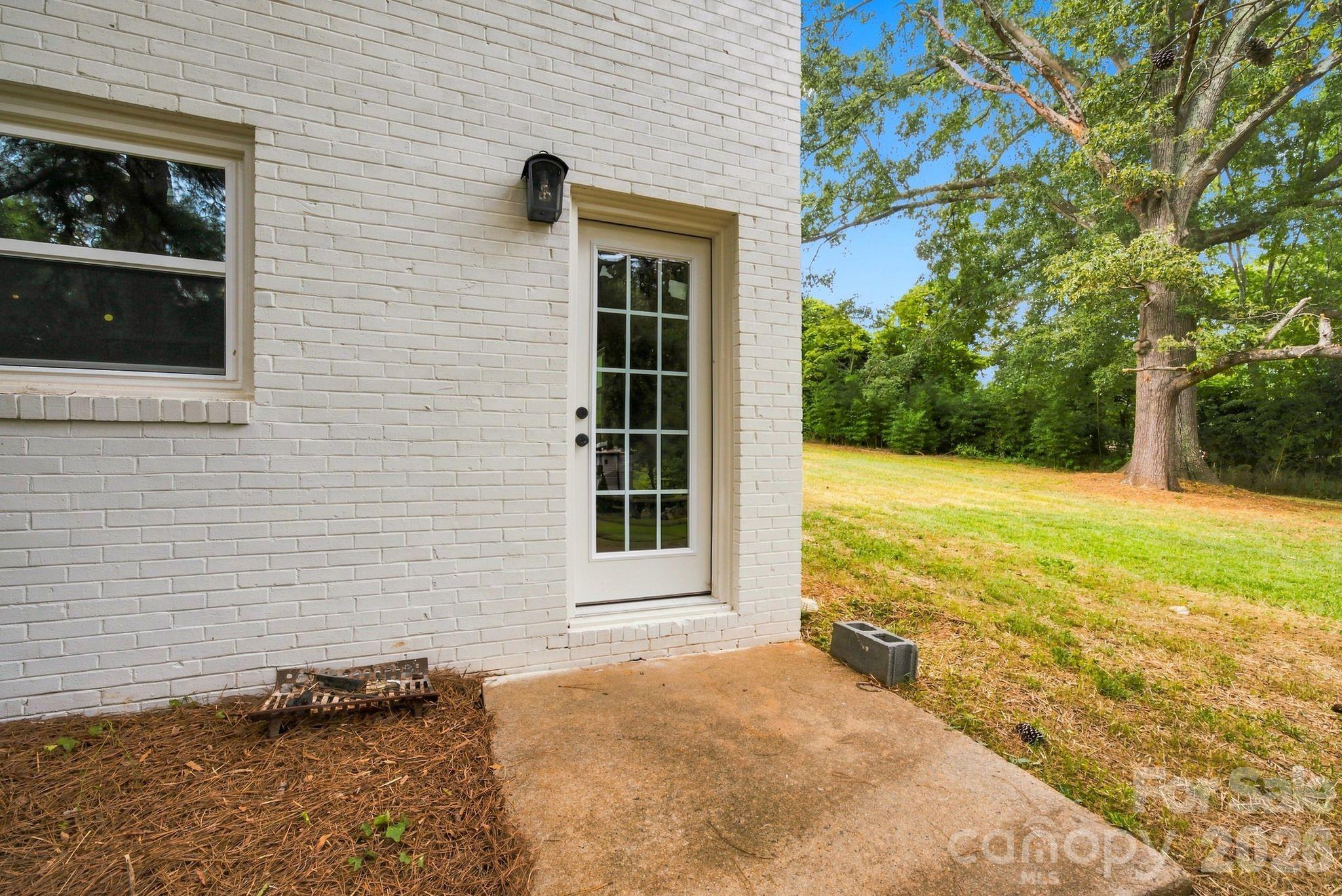 656 Harrell Street Property Photo 30