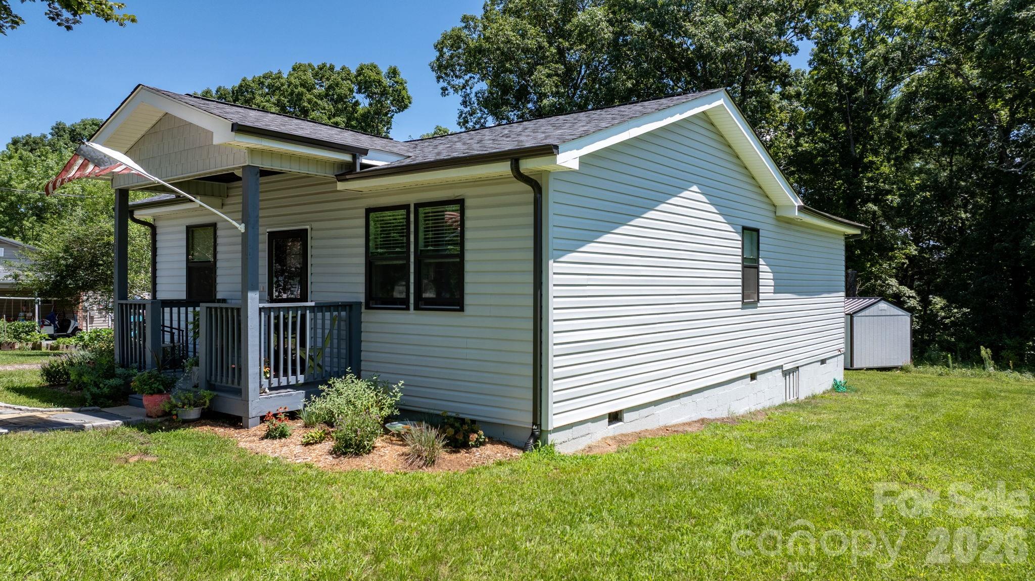 244 Holly Street Property Photo 4