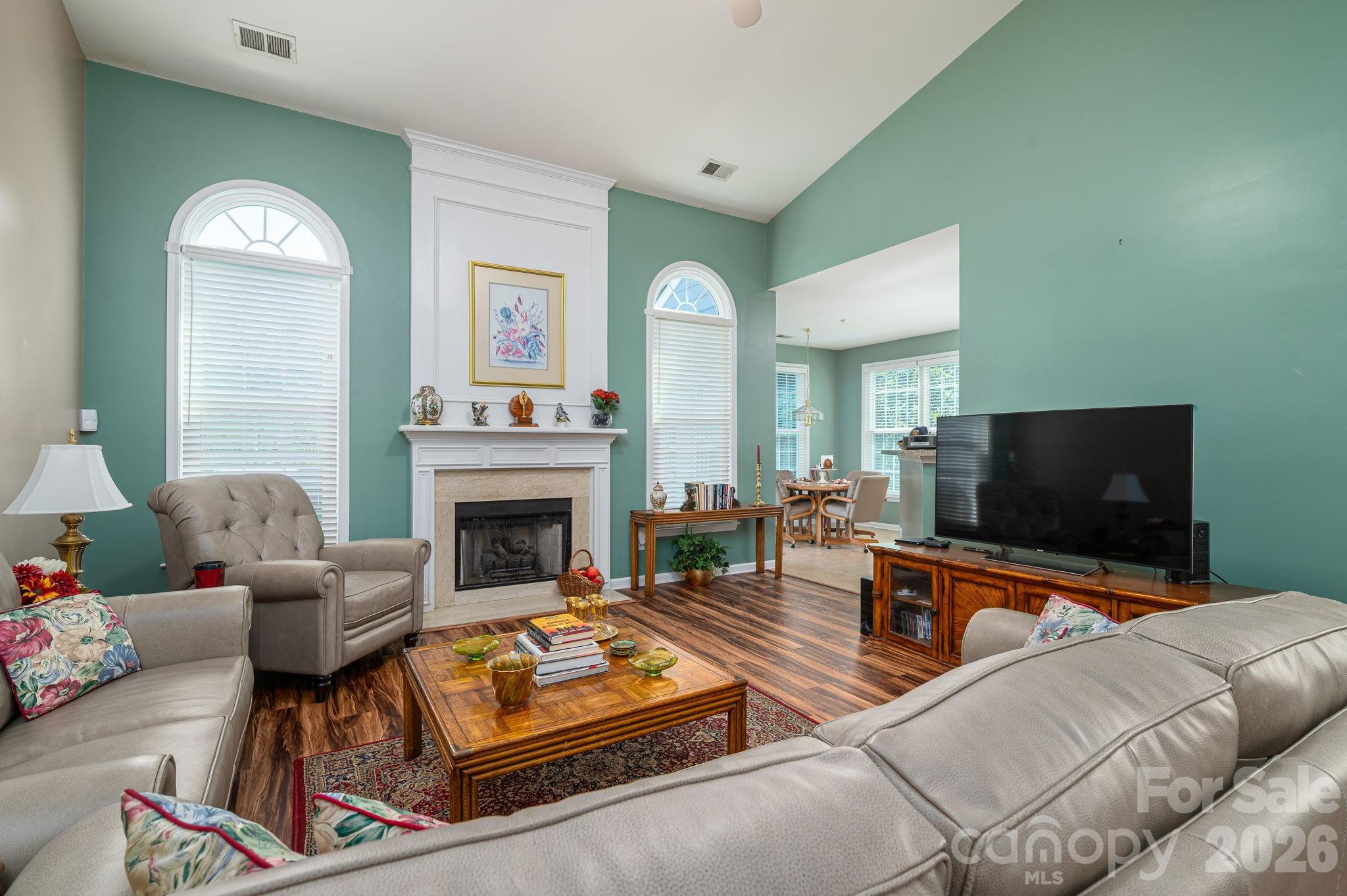 11132 Chastain Parc Drive Property Photo 3